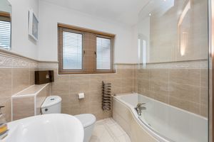 Photo 33- click for photo gallery